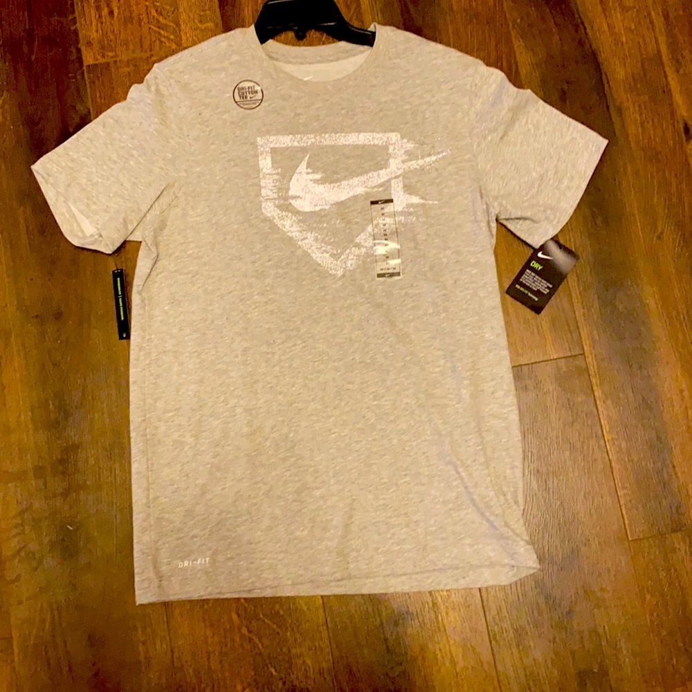 Brand New Nike T-Shirt!
